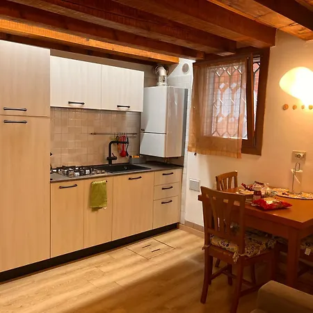 Ninette Home-3